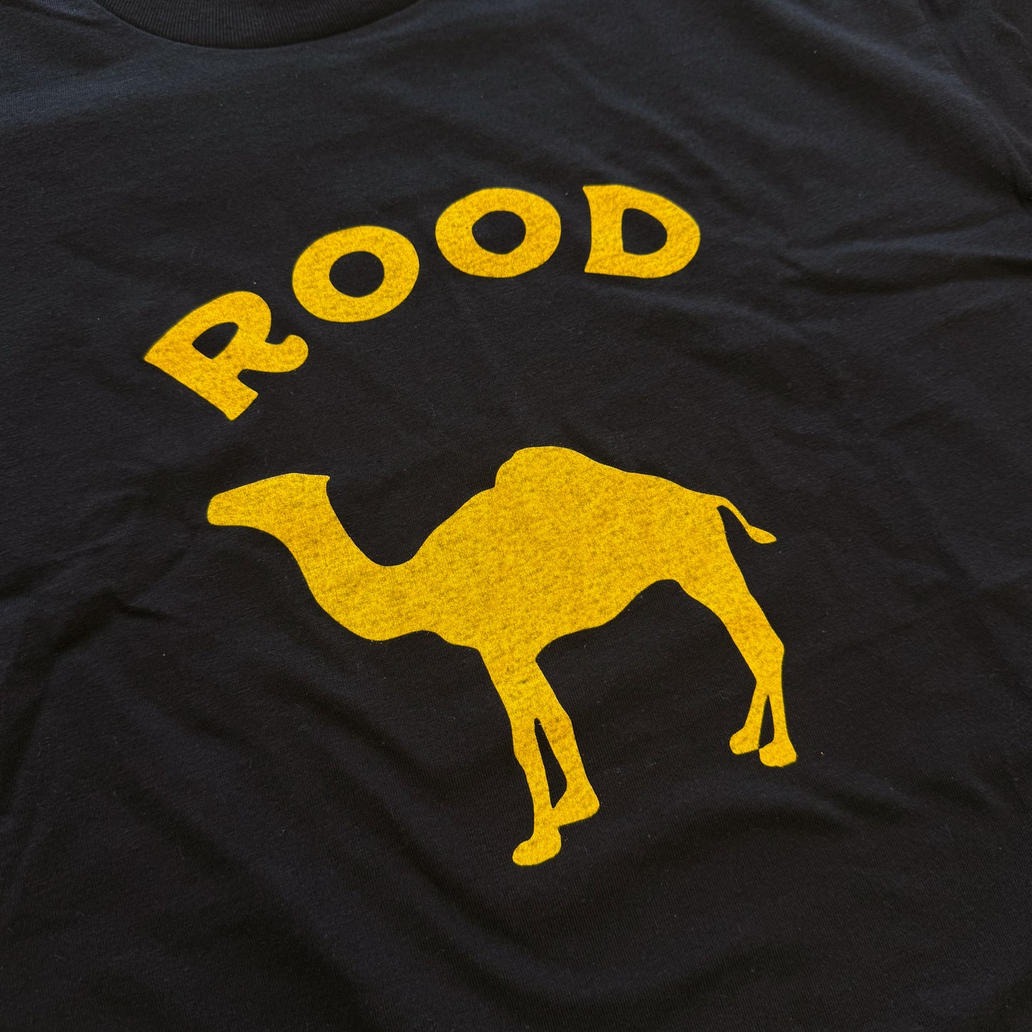 CAMEL TEE BLACK